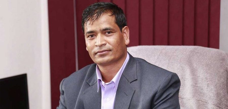 मुख्यमन्त्री शाही अनुगमन गर्दै हुम्ला पुगे