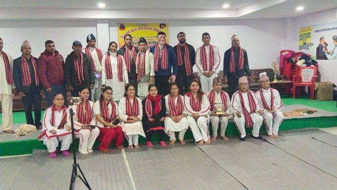 नवदुर्गा सामुदायिक वनले सप्पन्न गर्यो एक हप्ते निशुल्क योग शिविर