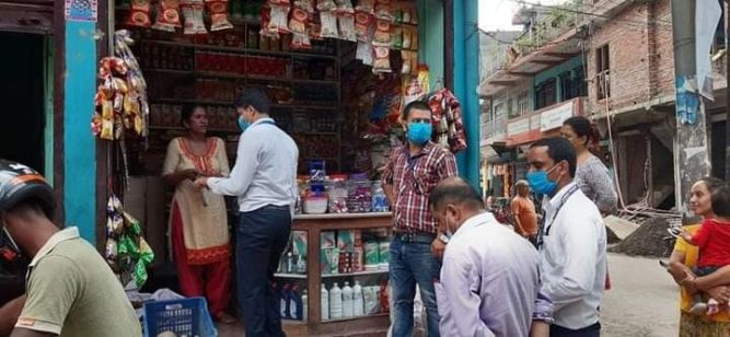 चोरमारा र अरुणखोलामा बजार अनुगमन