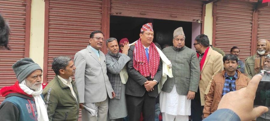 उपाध्यक्ष मशहूद एन ओ सी प्रदान गरि मदरसाका विद्यार्थीको समाधान गर्न भेटे मोदी