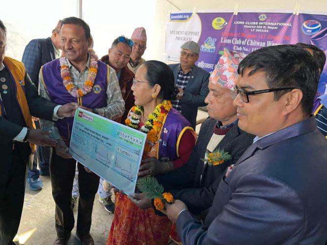 जन्मदिनको अवसरमा विद्यालयमा अक्षयकोष  स्थापना